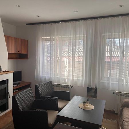 Vila Danin With Free Garage,Stari Grad SJJ Eksteriør billede